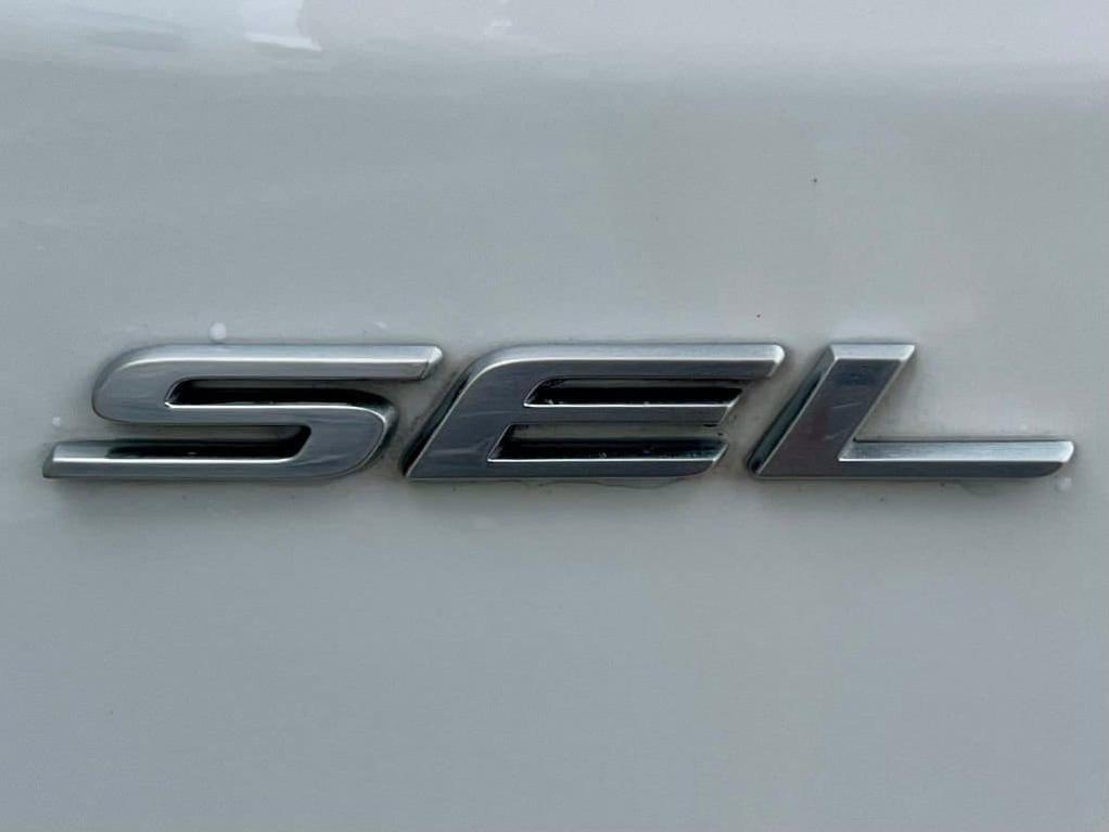 used 2024 Ford Edge car, priced at $27,444