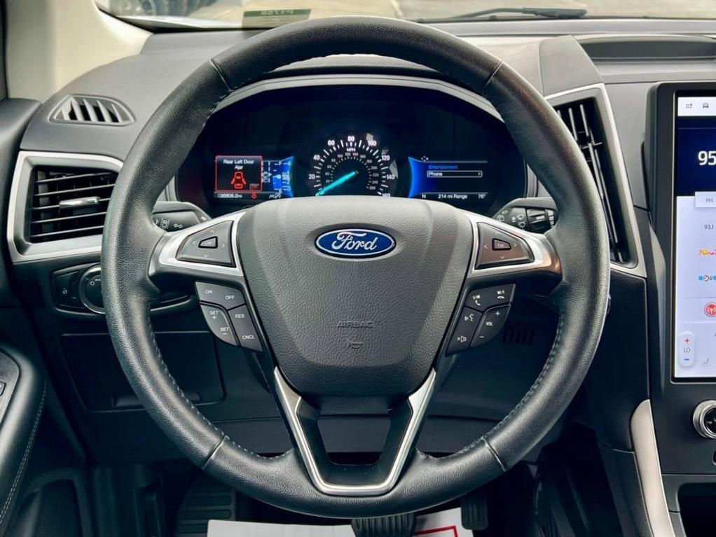 used 2024 Ford Edge car, priced at $27,444