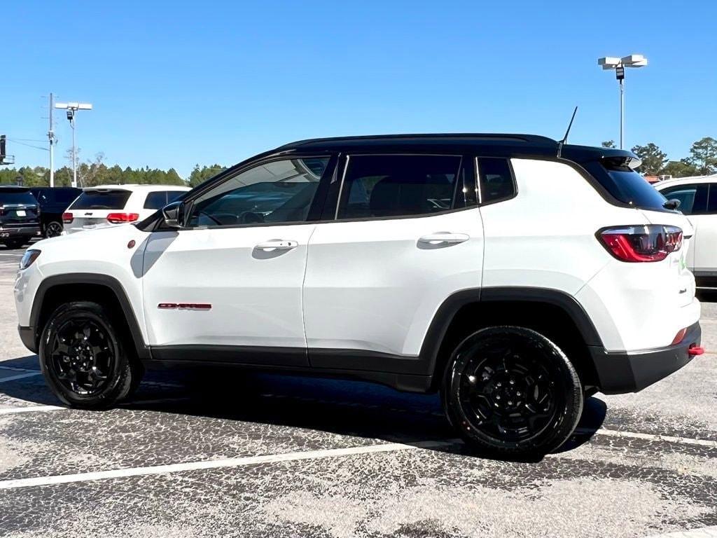 used 2024 Jeep Compass car, priced at $23,274