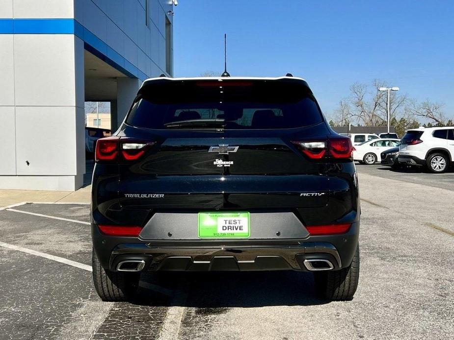 new 2025 Chevrolet TrailBlazer car, priced at $31,580