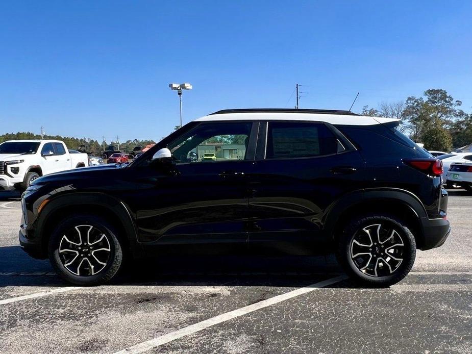 new 2025 Chevrolet TrailBlazer car, priced at $31,580