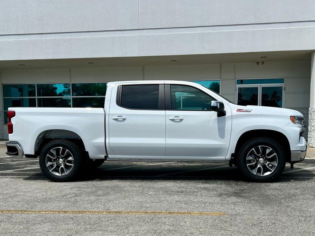 new 2025 Chevrolet Silverado 1500 car, priced at $52,290