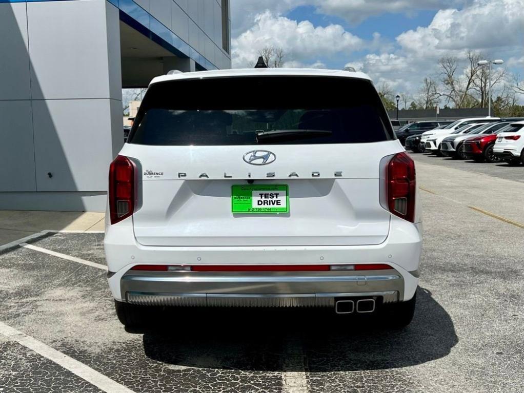 used 2024 Hyundai Palisade car, priced at $41,987