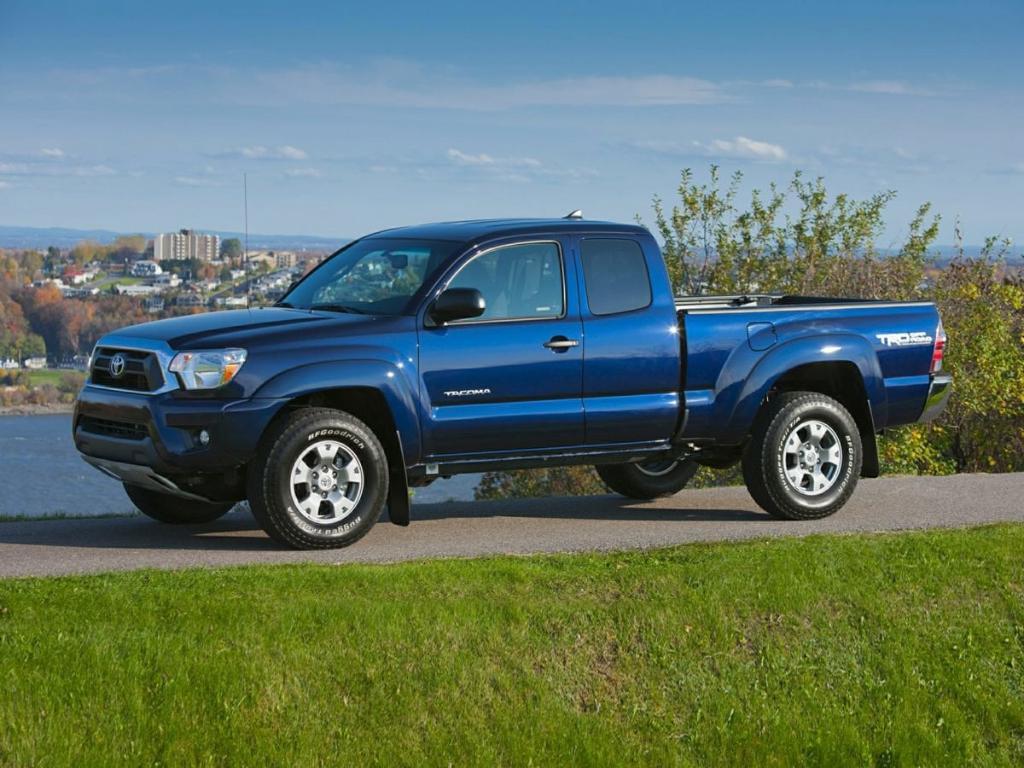 used 2015 Toyota Tacoma car, priced at $16,368