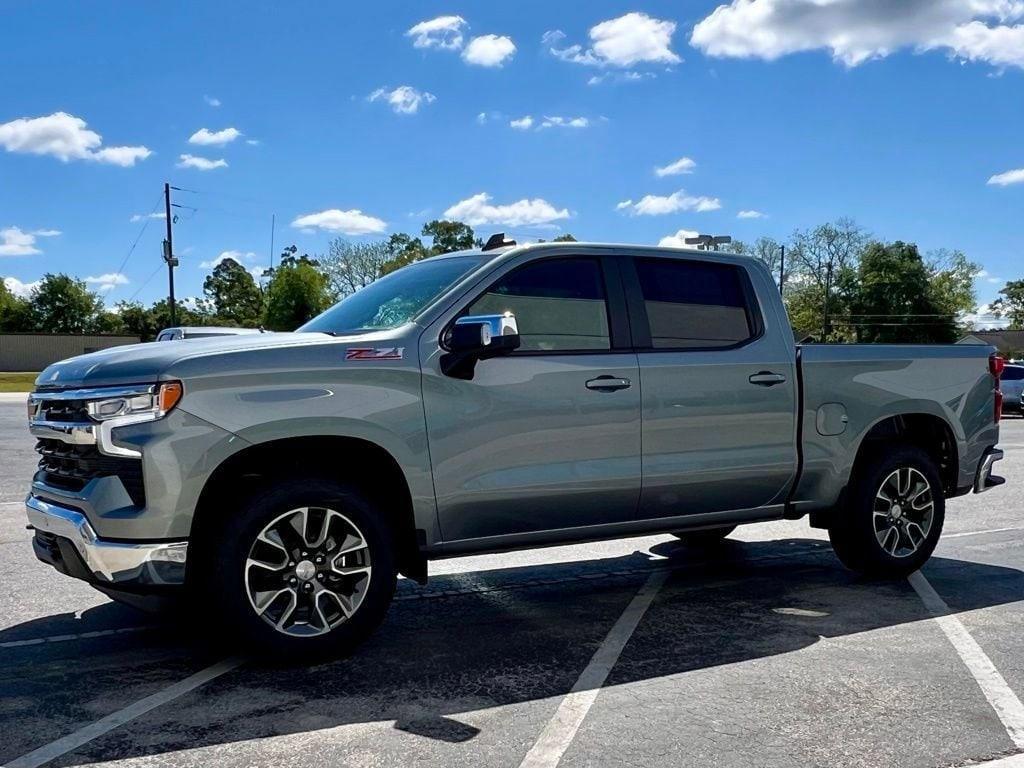 new 2025 Chevrolet Silverado 1500 car, priced at $52,290