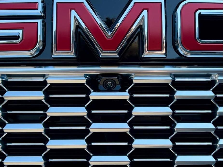 new 2024 GMC Yukon car, priced at $88,995