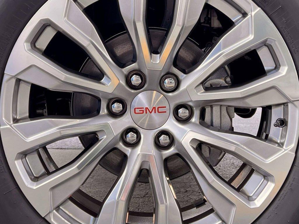 new 2024 GMC Yukon car, priced at $88,995