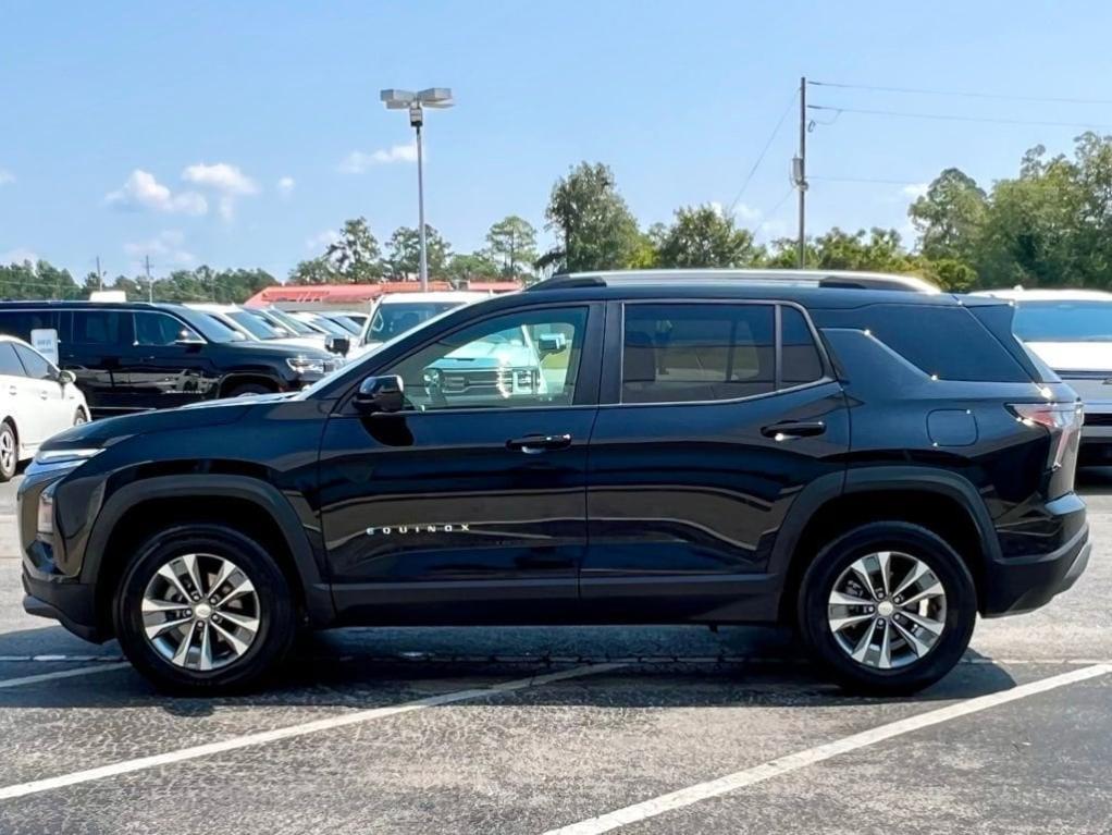 used 2025 Chevrolet Equinox car, priced at $28,374