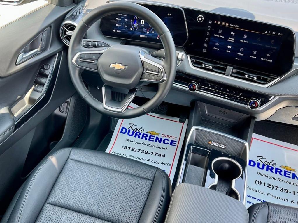 used 2025 Chevrolet Equinox car, priced at $28,374