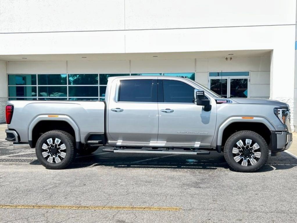 new 2025 GMC Sierra 2500 car, priced at $78,780