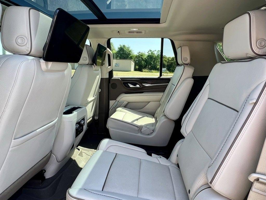 used 2023 GMC Yukon car