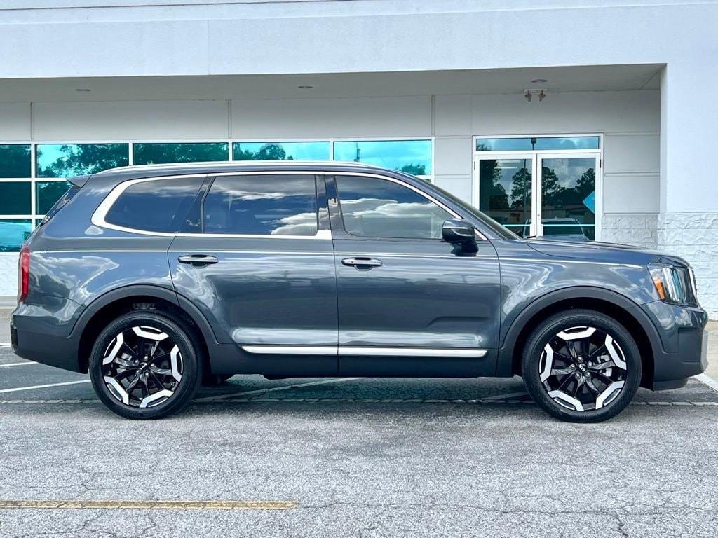 used 2024 Kia Telluride car, priced at $36,888