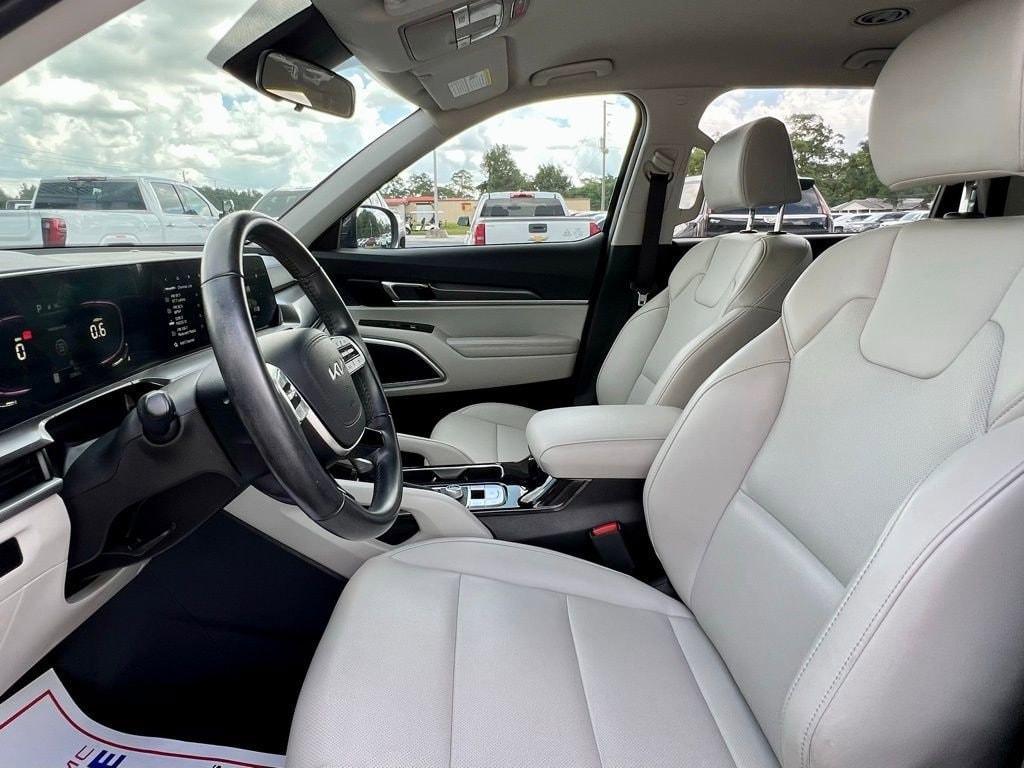 used 2024 Kia Telluride car, priced at $36,888
