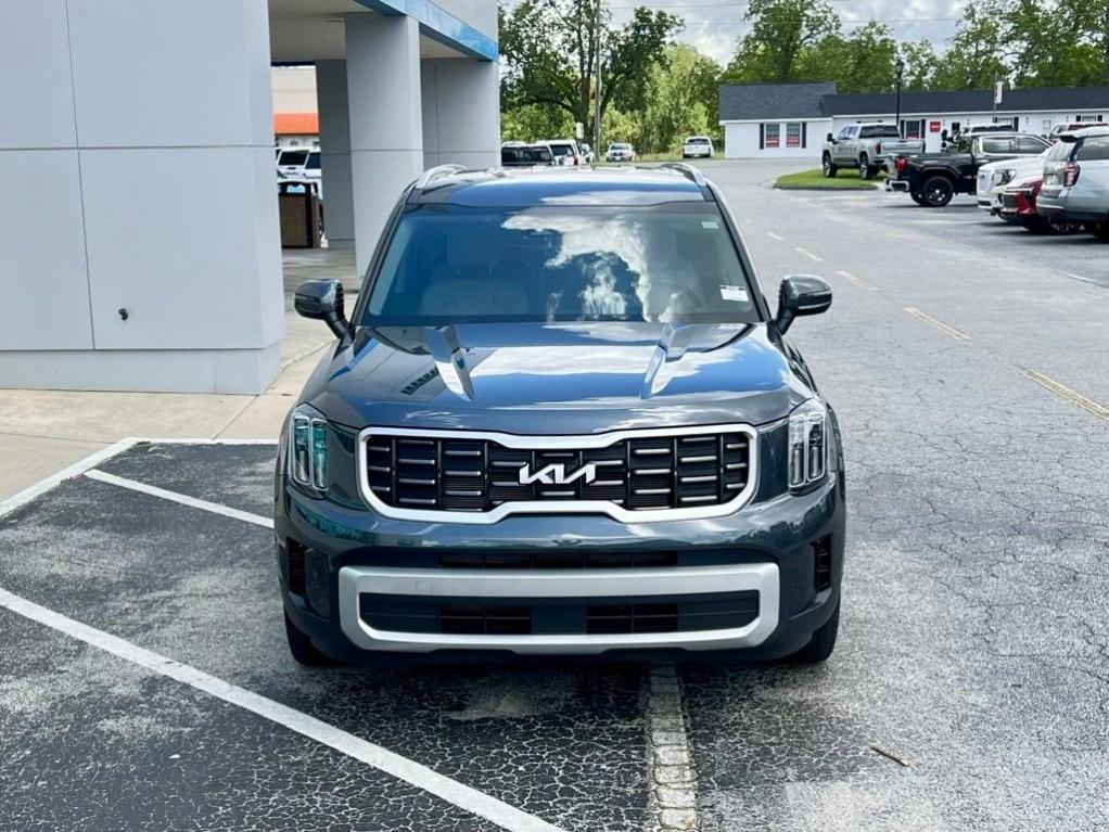 used 2024 Kia Telluride car, priced at $36,888