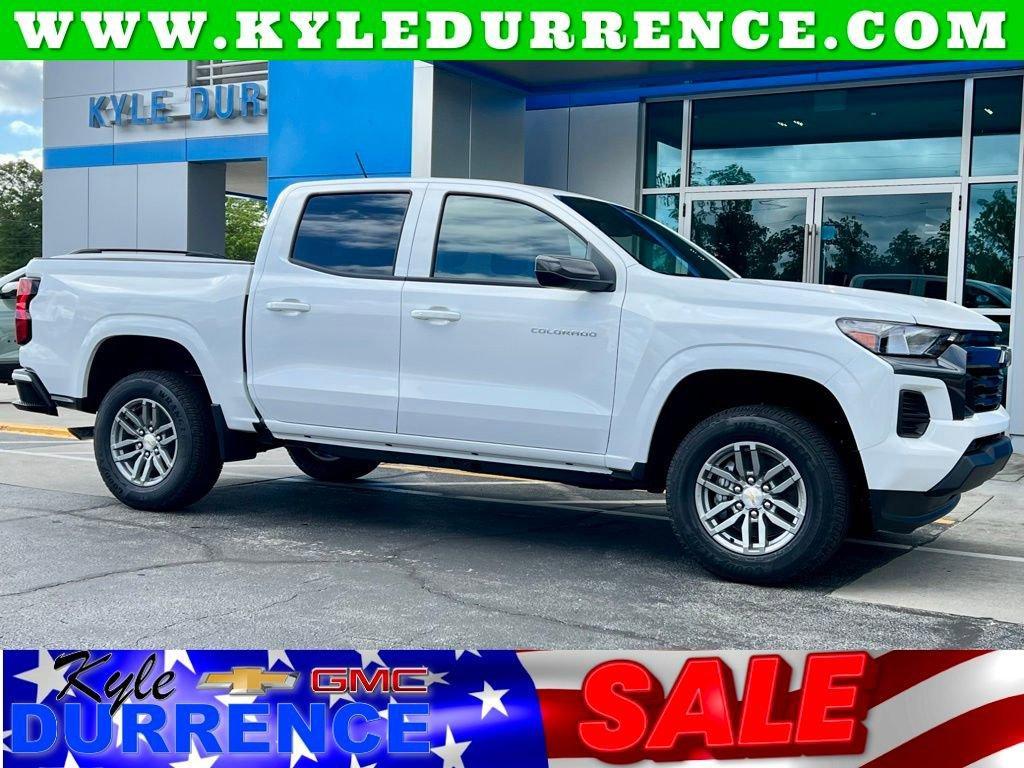 new 2025 Chevrolet Colorado car, priced at $36,630
