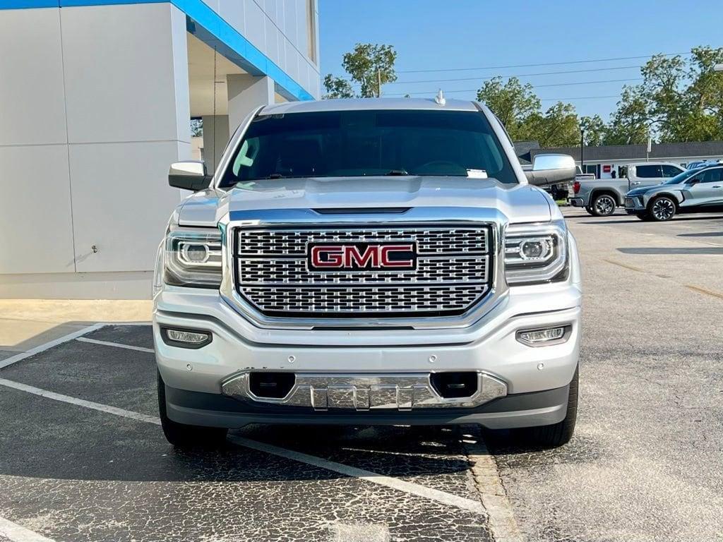 used 2018 GMC Sierra 1500 car, priced at $31,888