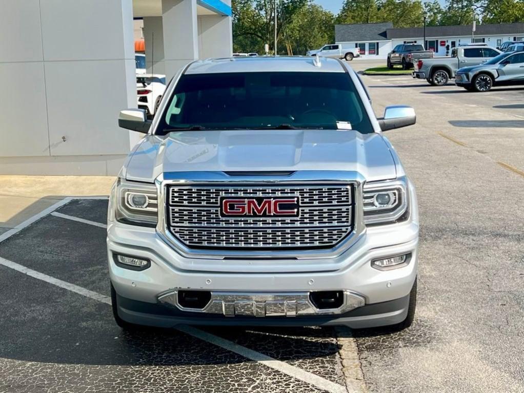 used 2018 GMC Sierra 1500 car, priced at $31,888