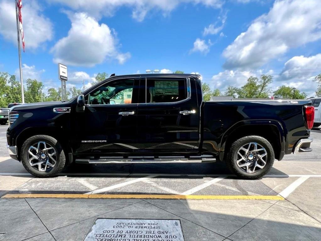 new 2025 GMC Sierra 1500 car, priced at $62,505