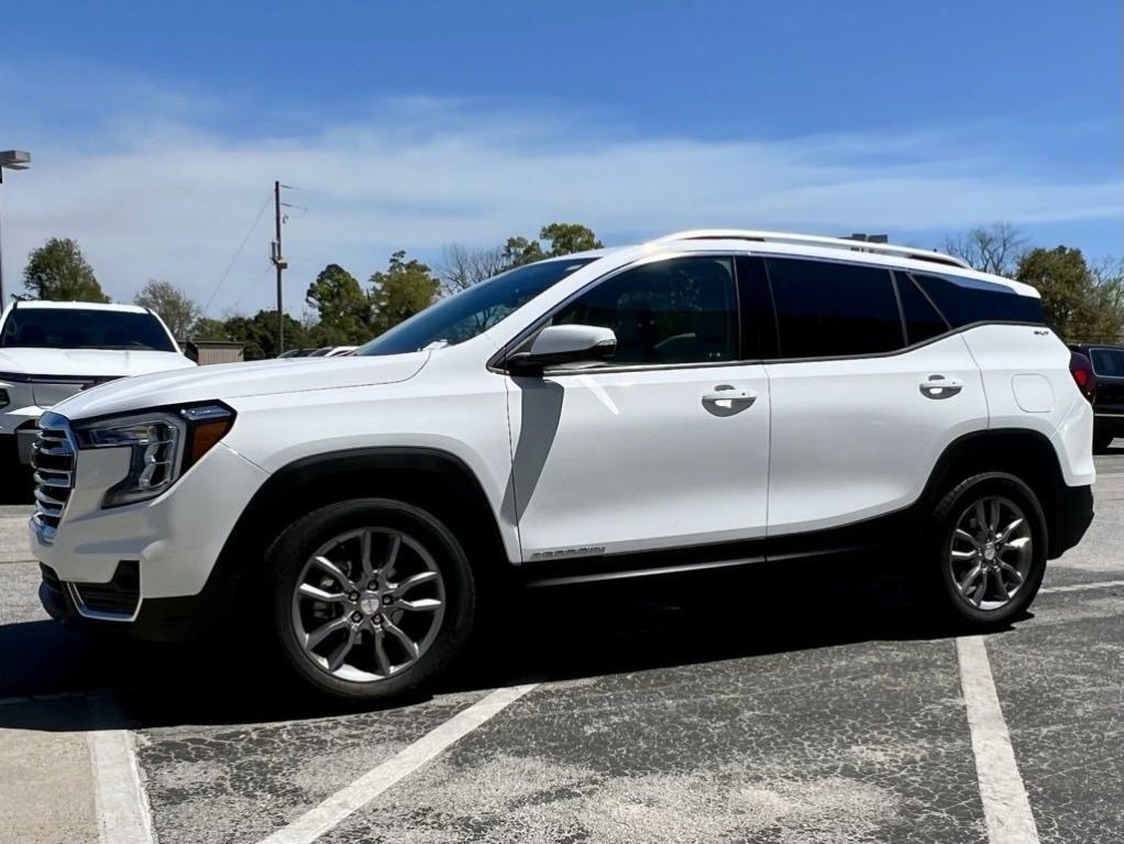 used 2024 GMC Terrain car, priced at $26,874