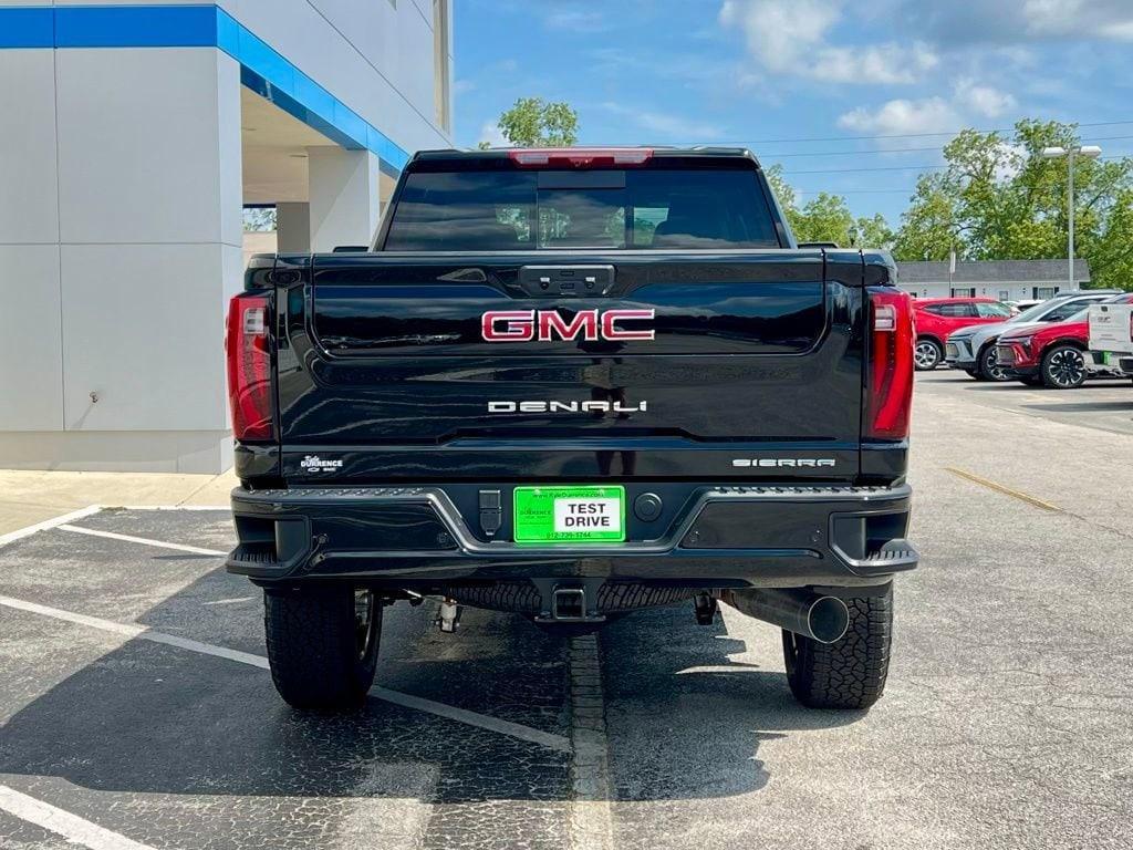 new 2025 GMC Sierra 2500 car, priced at $81,825