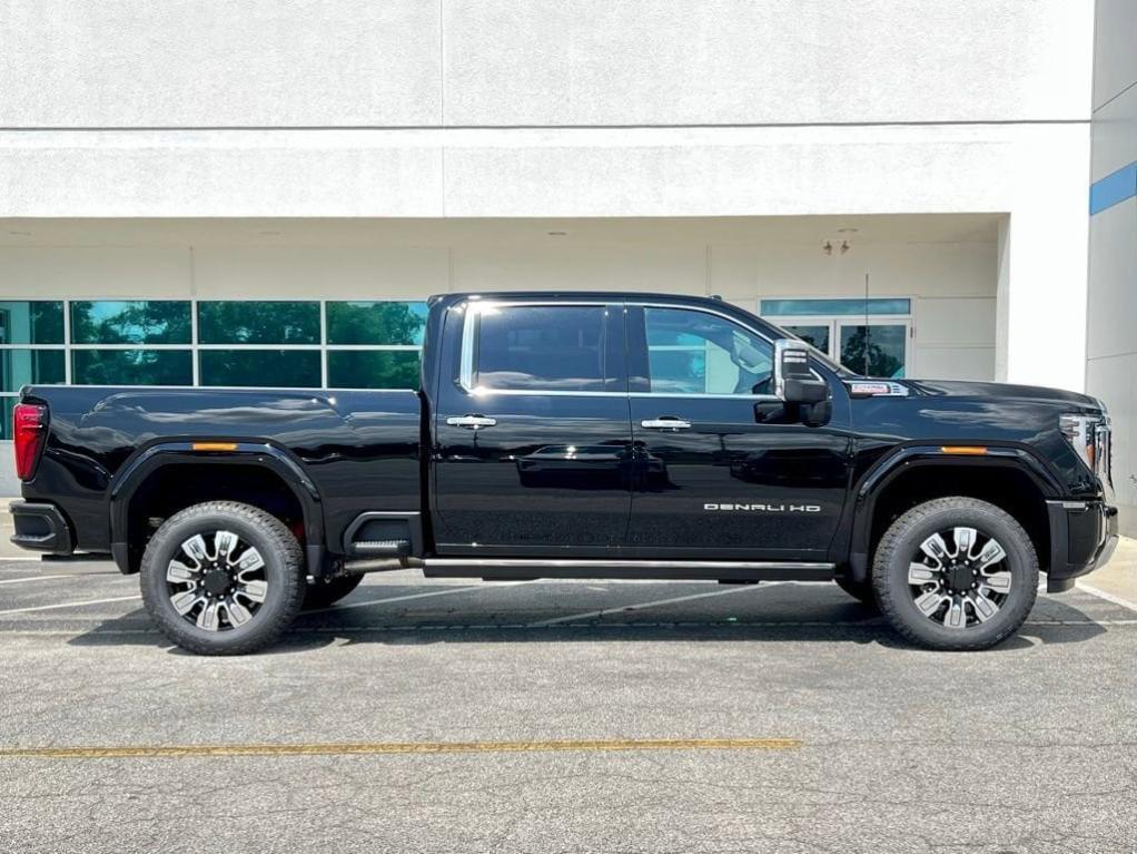 new 2025 GMC Sierra 2500 car, priced at $81,825