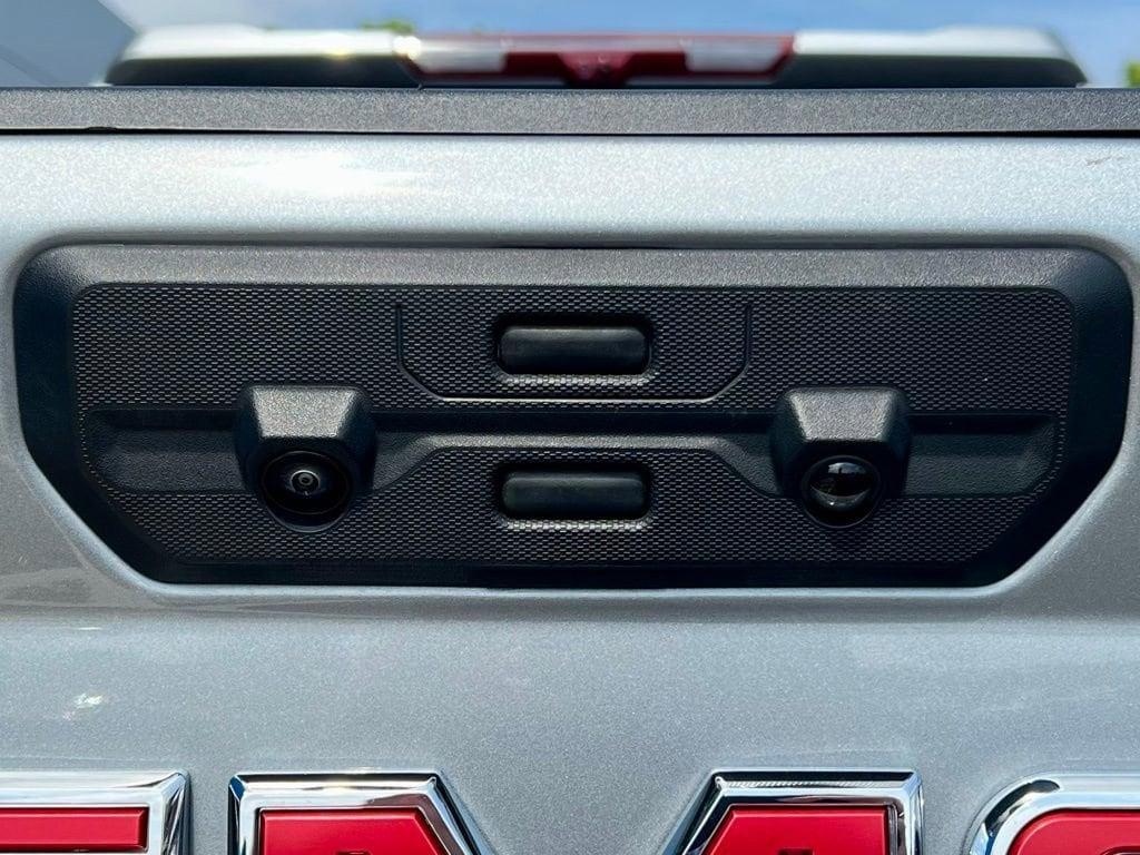 used 2025 GMC Sierra 2500 car, priced at $82,897