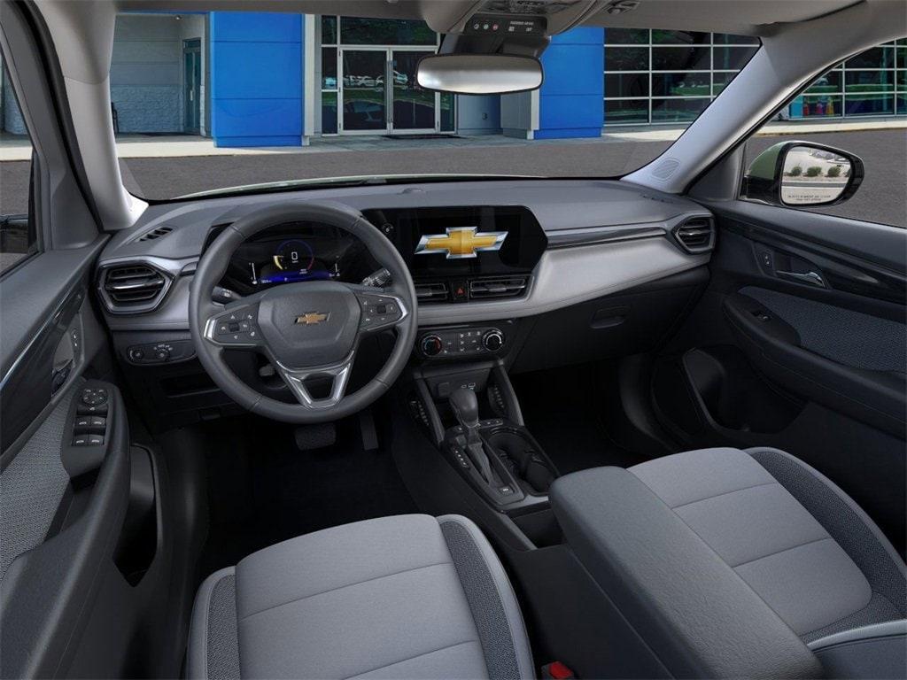 new 2025 Chevrolet TrailBlazer car, priced at $27,970