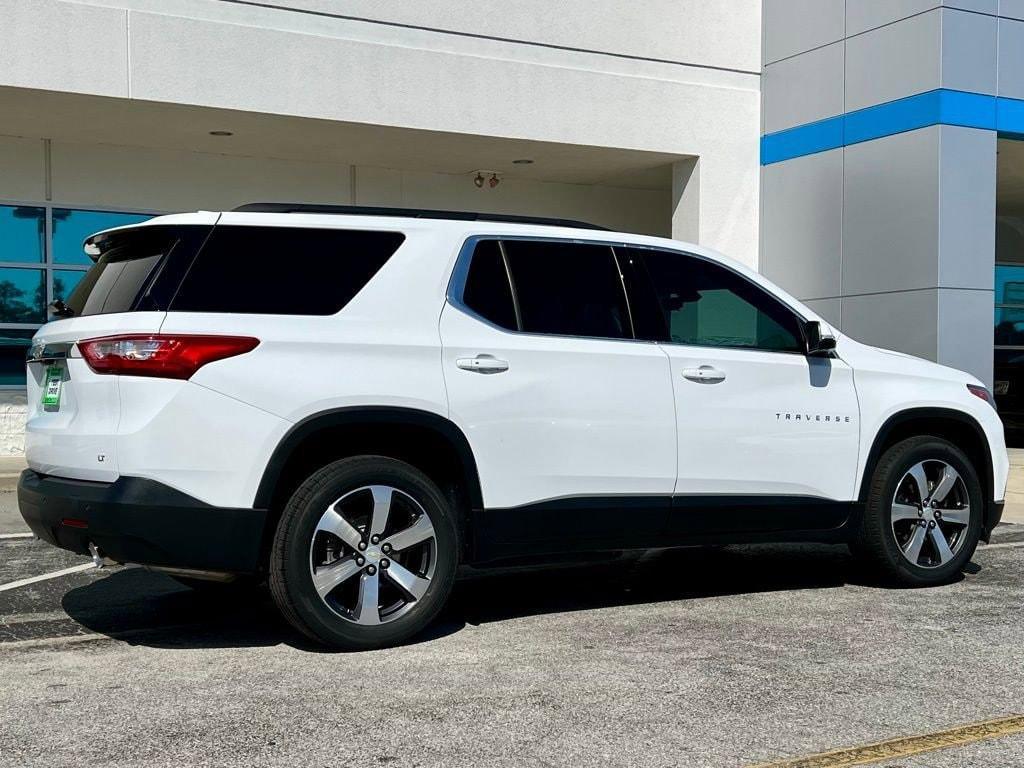 used 2021 Chevrolet Traverse car, priced at $24,495
