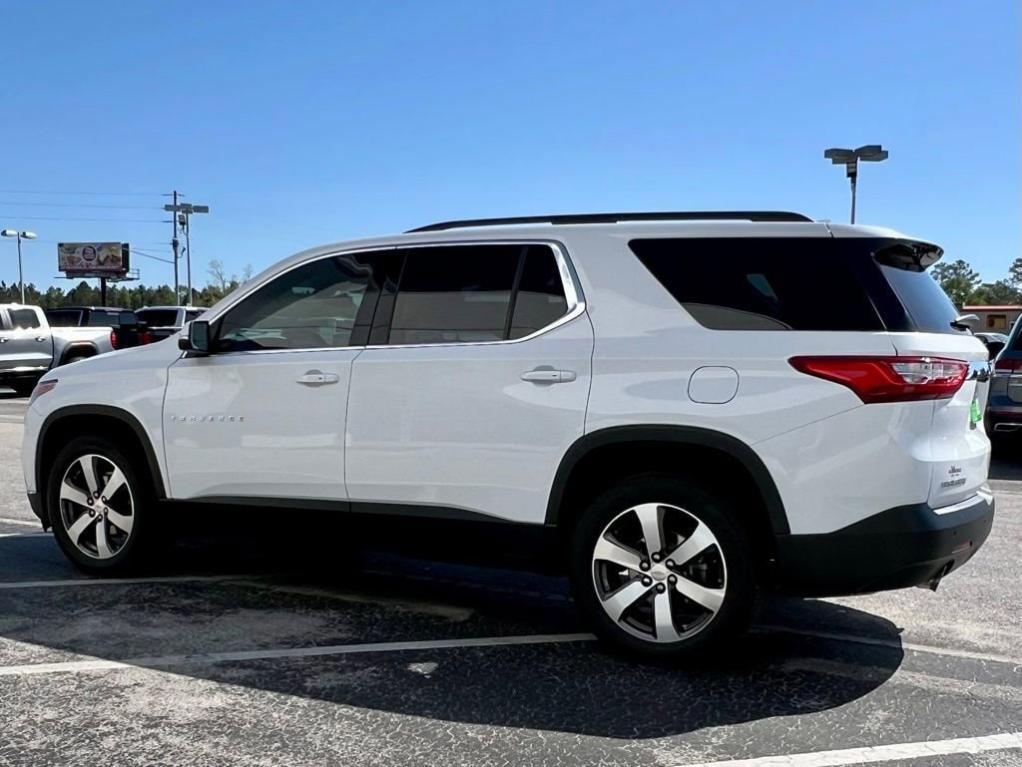 used 2021 Chevrolet Traverse car, priced at $24,495
