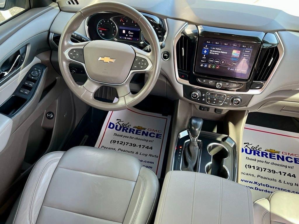 used 2021 Chevrolet Traverse car, priced at $24,495