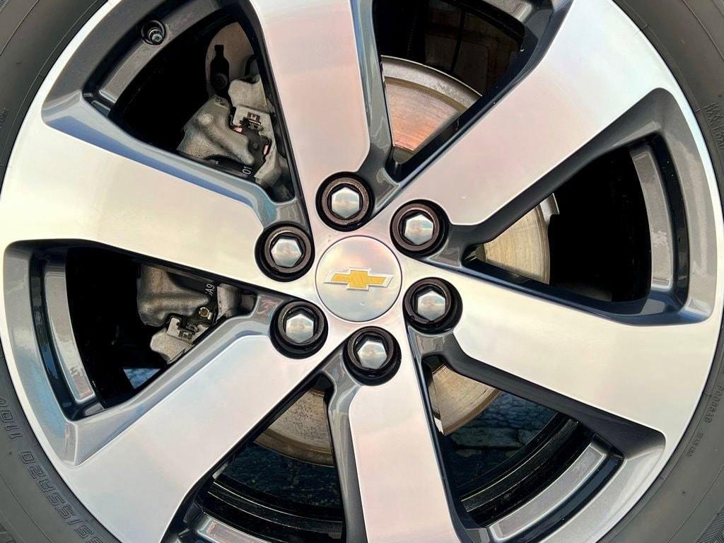 used 2021 Chevrolet Traverse car, priced at $24,495