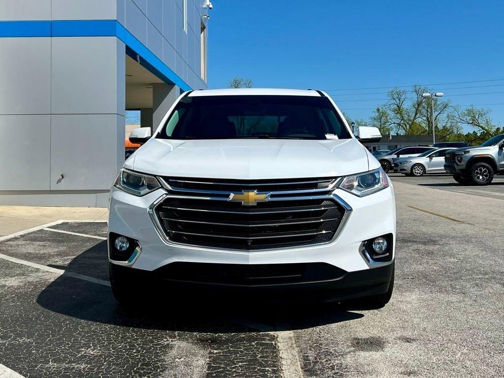 used 2021 Chevrolet Traverse car, priced at $24,495