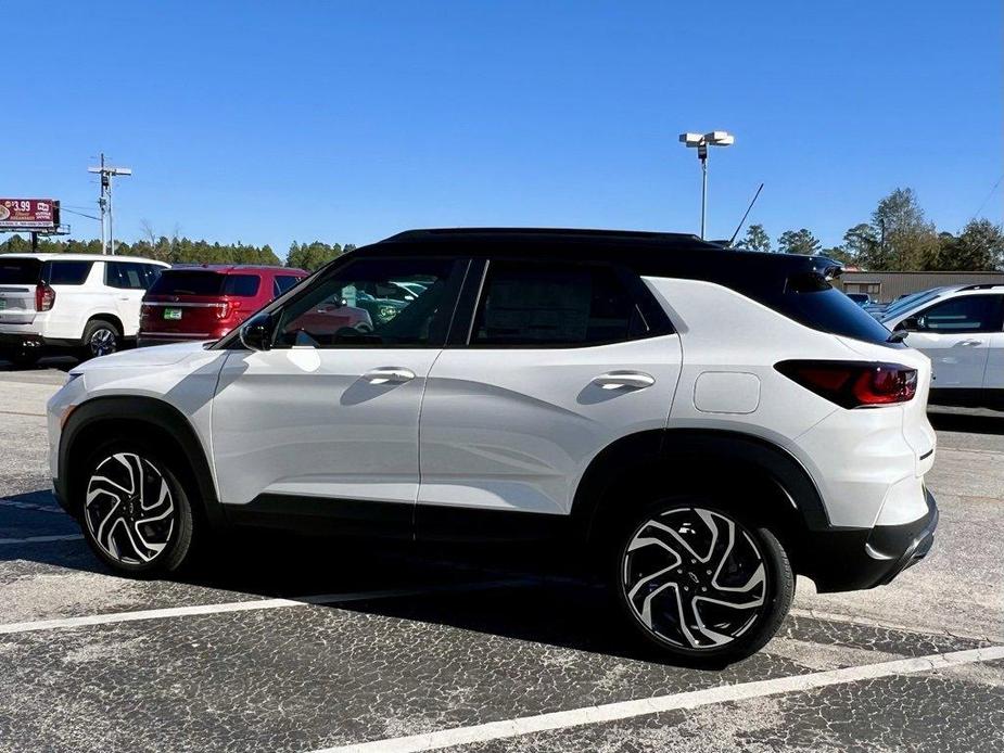 new 2025 Chevrolet TrailBlazer car, priced at $32,225