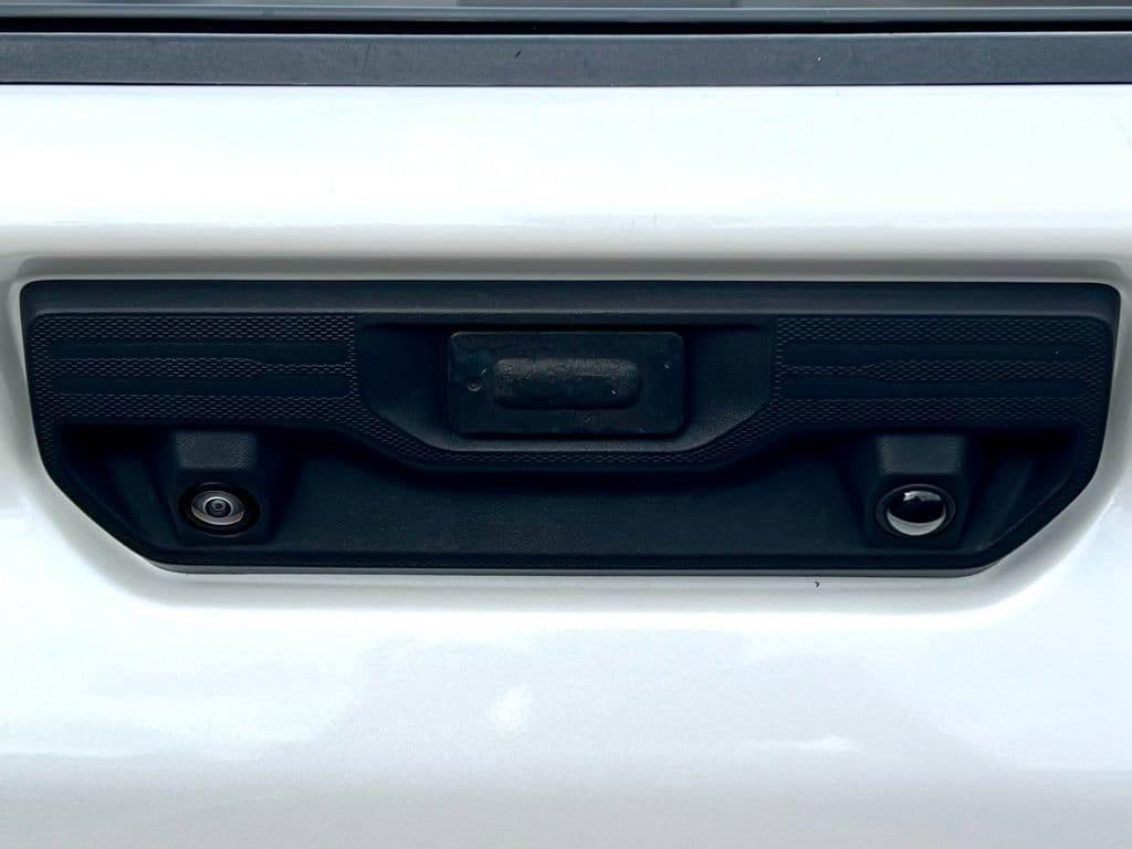 used 2024 Chevrolet Silverado 2500 car, priced at $71,995