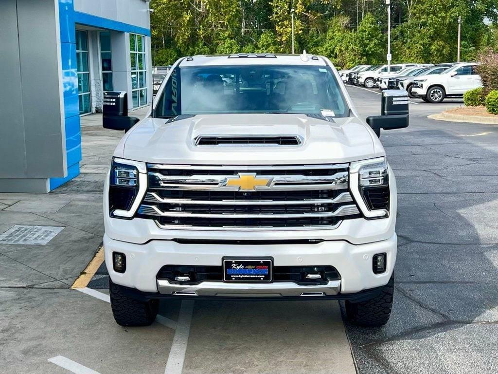 used 2024 Chevrolet Silverado 2500 car, priced at $71,995
