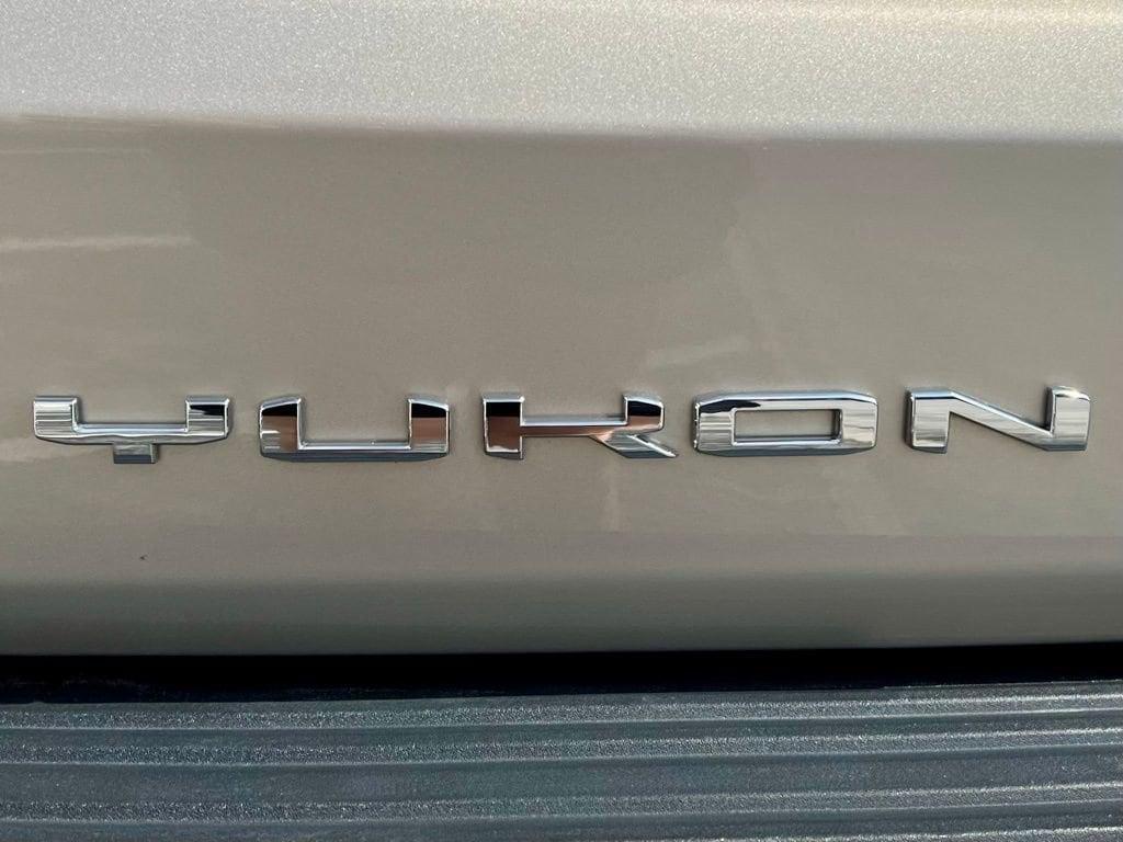 used 2021 GMC Yukon car, priced at $51,895