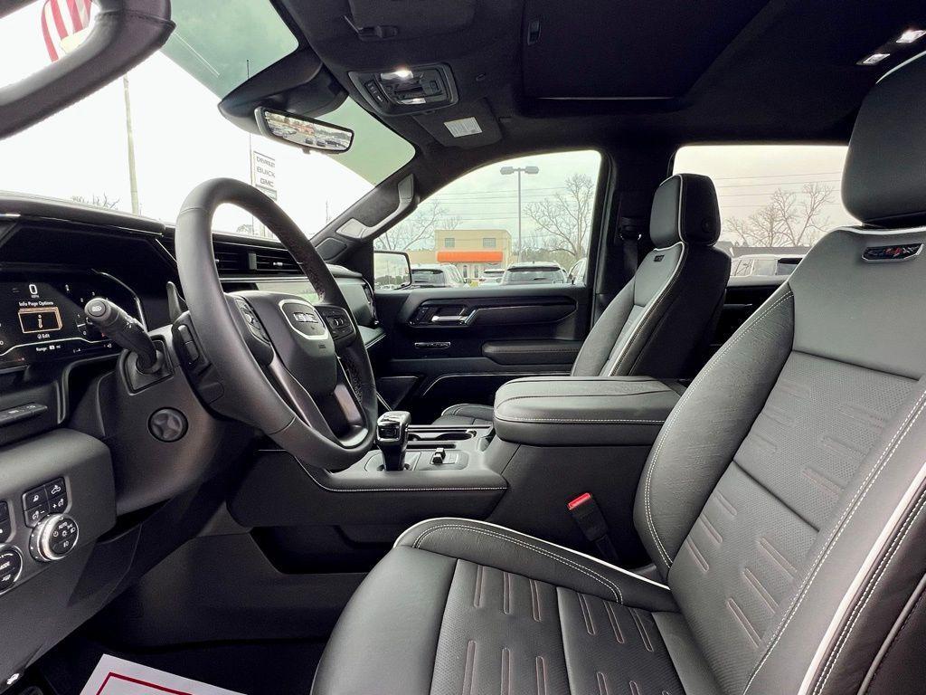 new 2025 GMC Sierra 1500 car, priced at $74,725