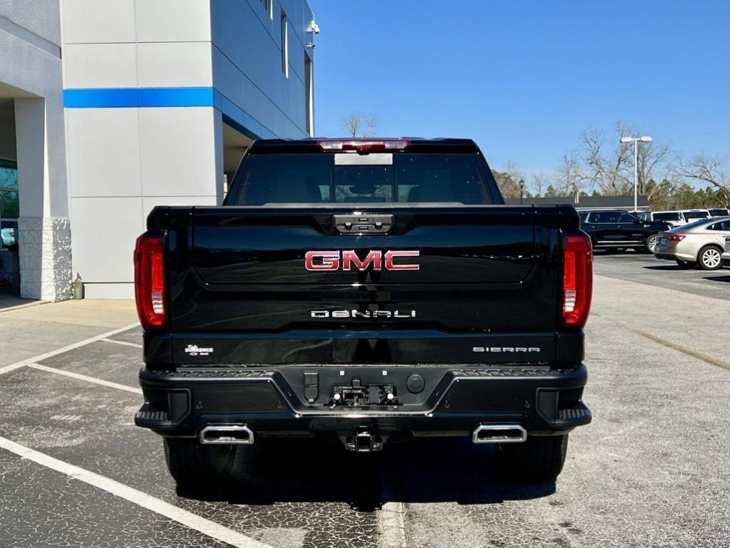 new 2025 GMC Sierra 1500 car, priced at $71,435