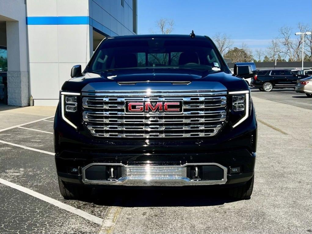 new 2025 GMC Sierra 1500 car, priced at $71,435