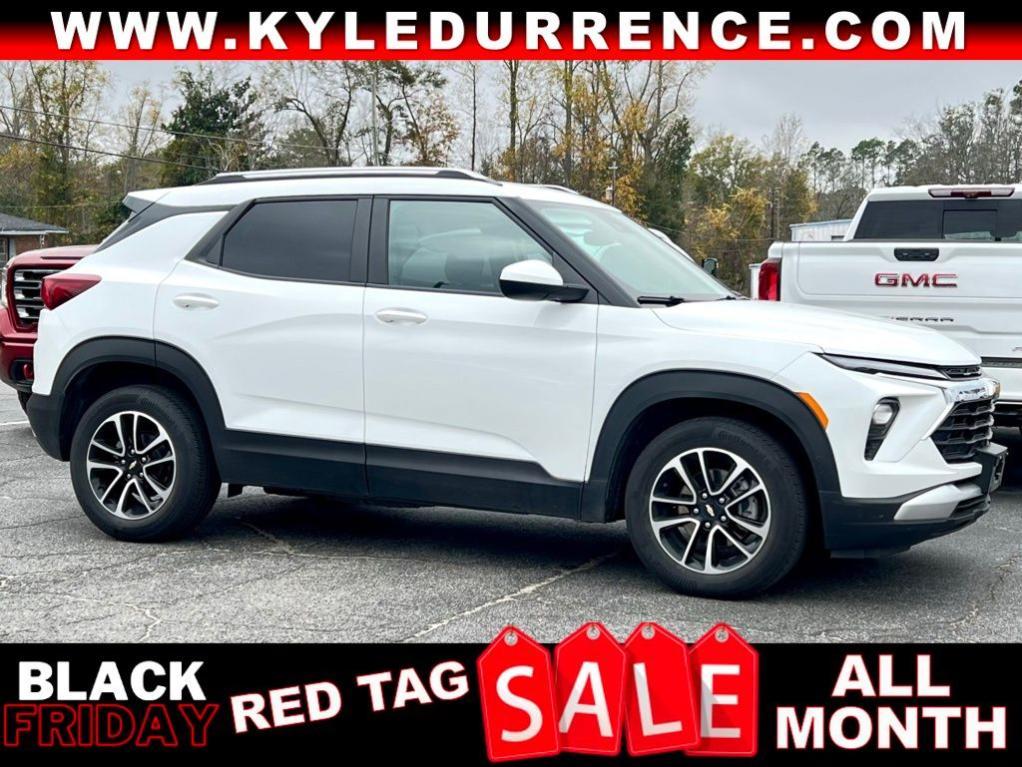 used 2025 Chevrolet TrailBlazer car, priced at $22,897