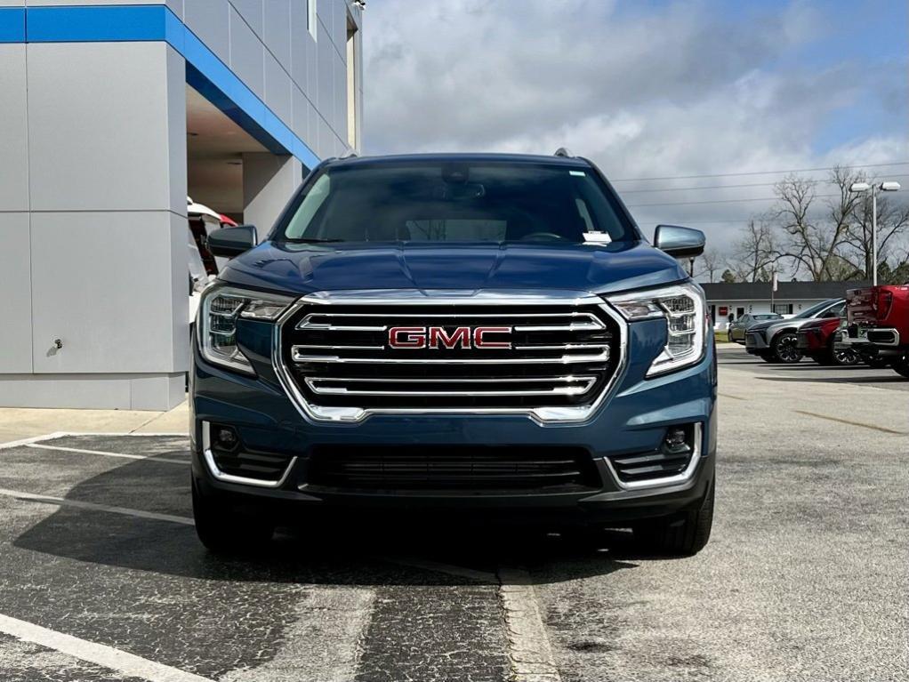 used 2024 GMC Terrain car, priced at $26,474