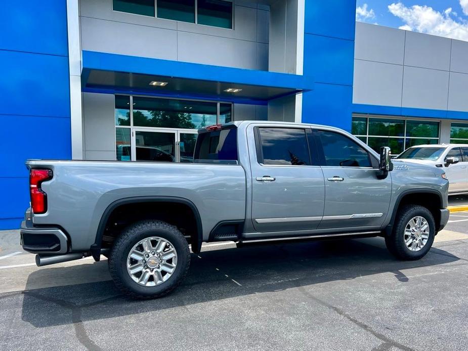 new 2024 Chevrolet Silverado 2500 car, priced at $82,987