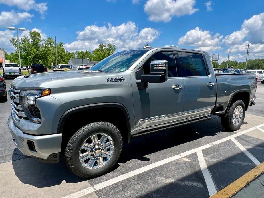 new 2024 Chevrolet Silverado 2500 car, priced at $82,987