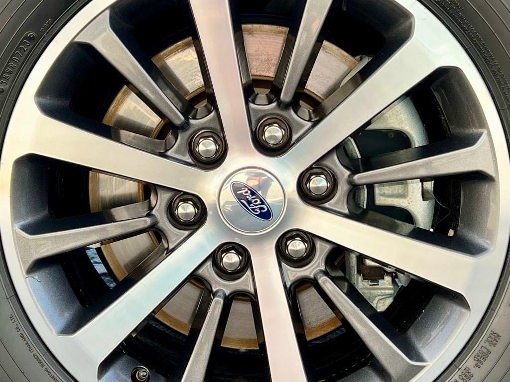 used 2020 Ford Expedition car, priced at $26,545