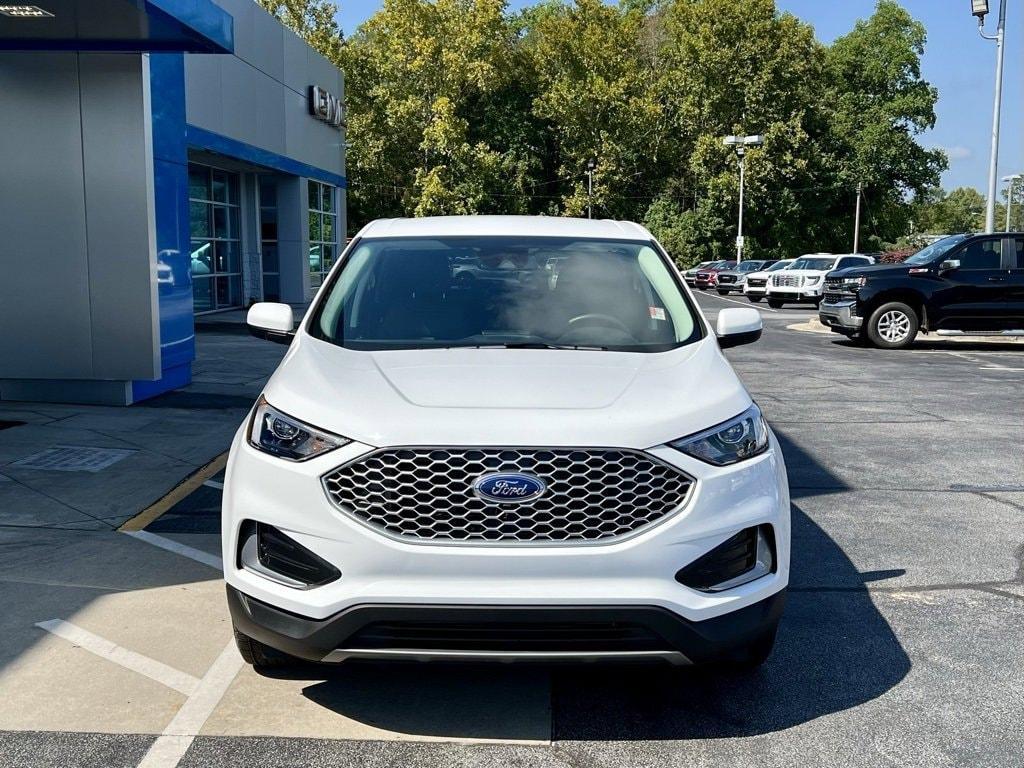 used 2024 Ford Edge car, priced at $32,444