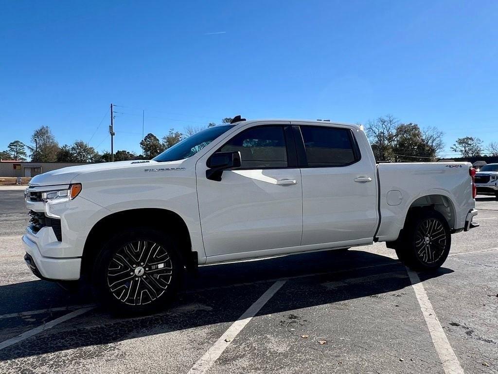 new 2025 Chevrolet Silverado 1500 car, priced at $57,485