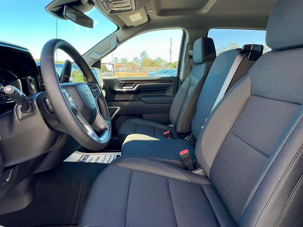 new 2025 Chevrolet Silverado 1500 car, priced at $53,985