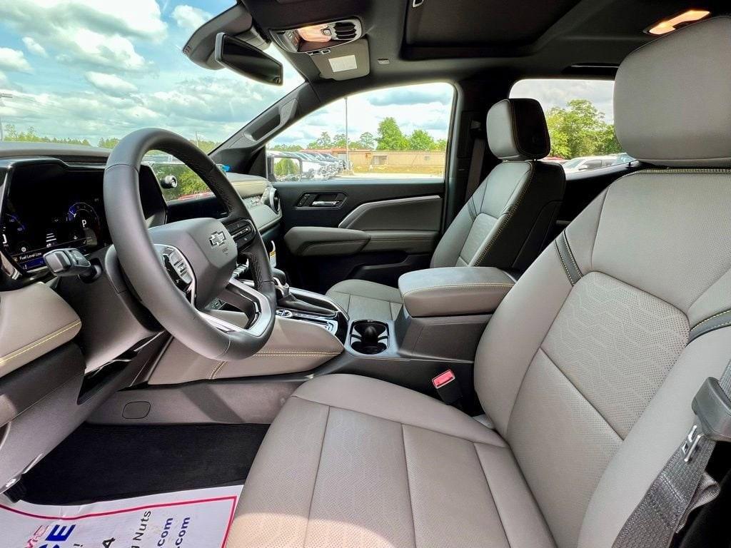 new 2025 Chevrolet Colorado car, priced at $51,010