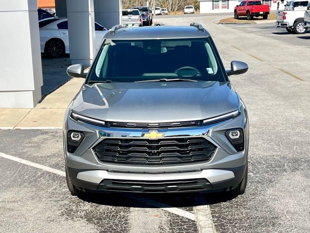 new 2026 Chevrolet TrailBlazer car, priced at $27,535