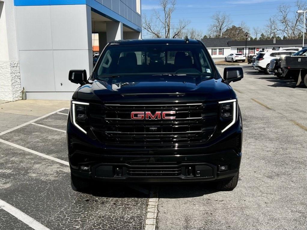 new 2025 GMC Sierra 1500 car, priced at $59,275